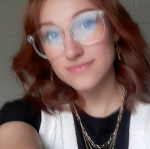 Meet your Posher, Kyana